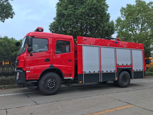 國(guó)五東風(fēng)6噸泡沫消防車